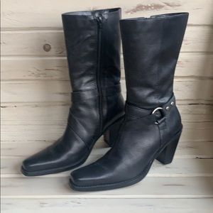 To The Max Black Leather Heeled Boots Mid Calf